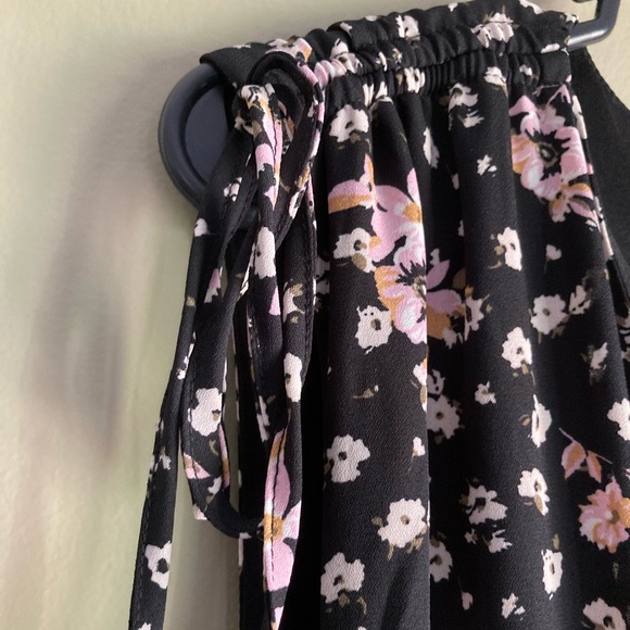 AS U WISH floral romper - Picture 8 of 8